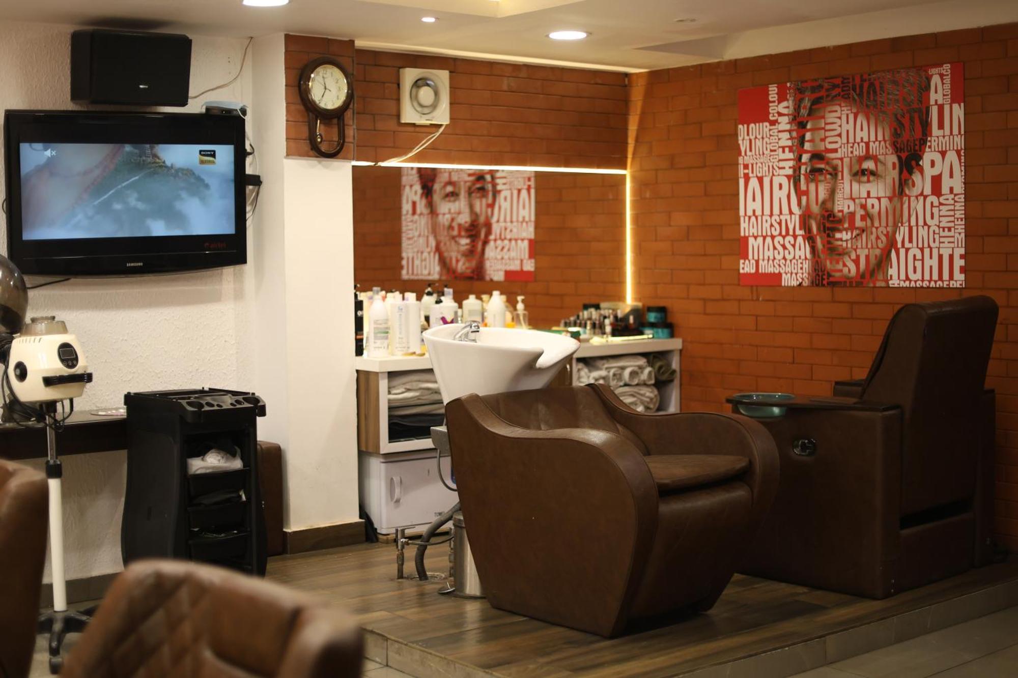 Hotel Willow Banks - Boutique 4 Star Hotel On The Mall Road שימלה מראה חיצוני תמונה