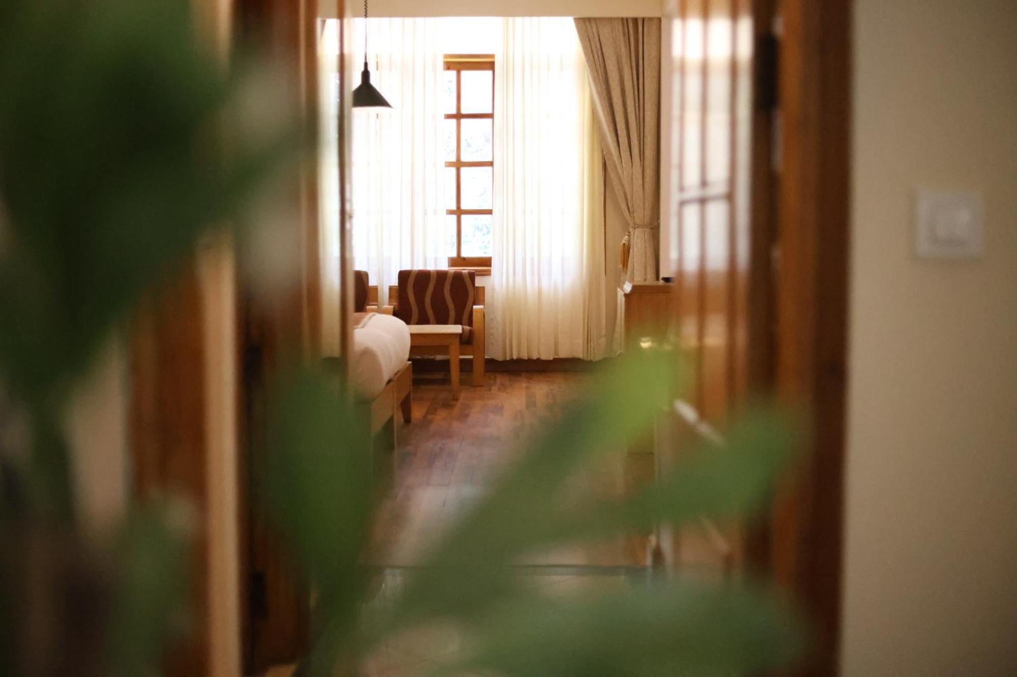 Hotel Willow Banks - Boutique 4 Star Hotel On The Mall Road שימלה מראה חיצוני תמונה