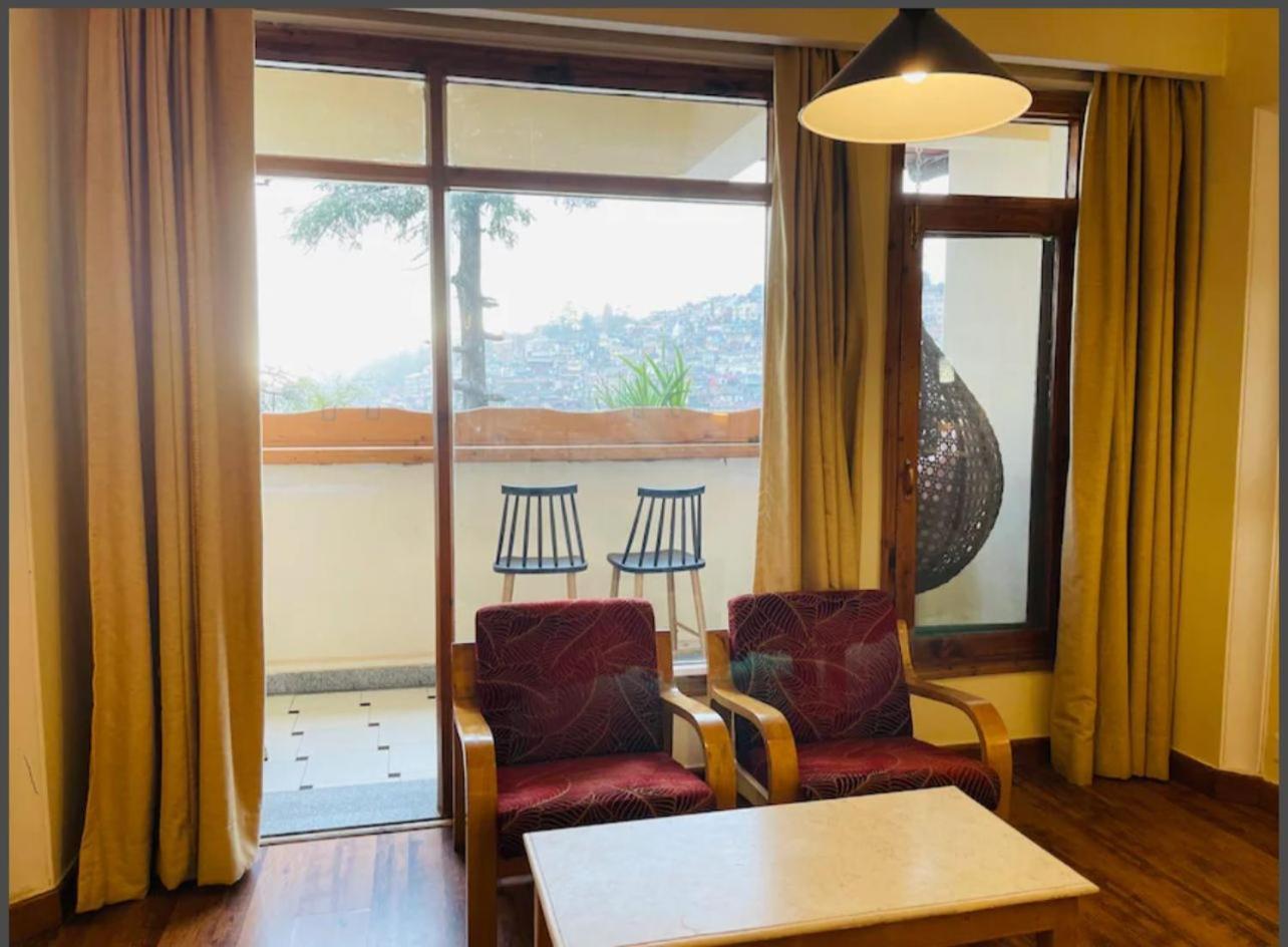 Hotel Willow Banks - Boutique 4 Star Hotel On The Mall Road שימלה מראה חיצוני תמונה